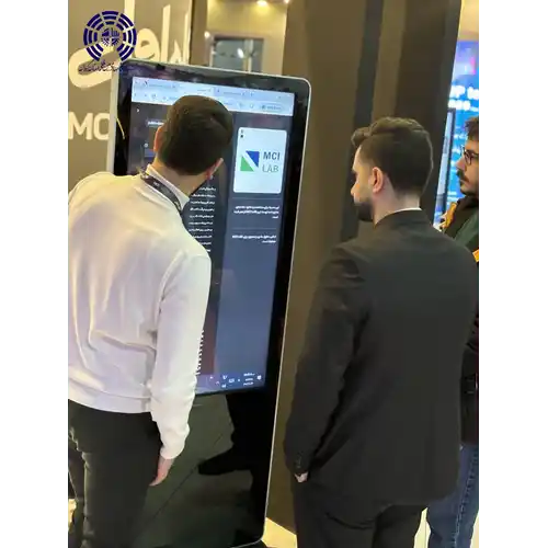 تصویر نمایشگاه