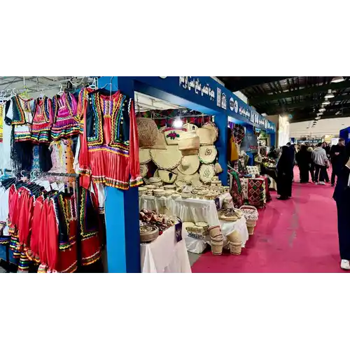 تصویر نمایشگاه